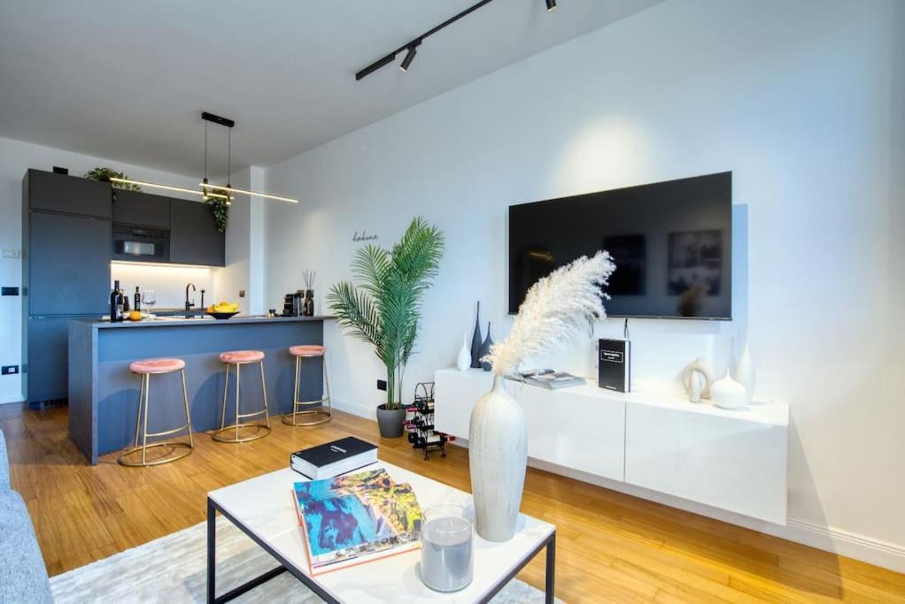 Italianflat - Canal Couture, Navigli Luxury Retreat Milán Exteriér fotografie