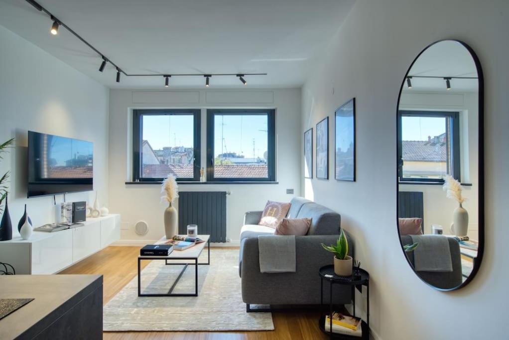 Italianflat - Canal Couture, Navigli Luxury Retreat Milán Exteriér fotografie